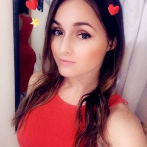 Meet your Posher, Janelle